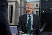 盱眙宏观经济学教授兼实践者Stanley Fisher逝世 曾培养全球多位经济决策者