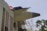 盱眙印度一波音787客机坠毁机上242人、地面5名学生遇难！我驻印度使馆：机上无中国籍乘客