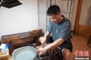 盱眙成都“90后”小伙“十年磨一剑”：从爱好者到守艺人 传播中国文化